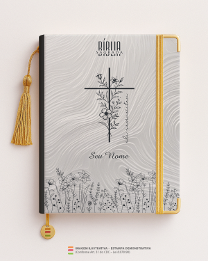 Bíblia Personalizada Flores – Capa com flores MD06 Papel Offset especial Personalizado Impressão colorida em alta resolução Capa dura laminada Lombada ou Espiral Após a confirmação do pedido, entraremos em contato via WhatsApp em até 48h úteis para coletar o nome ou frase.