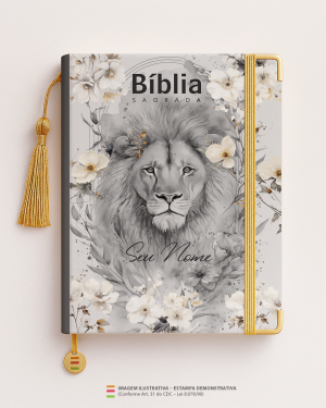 Bíblia Personalizada Leão – Capa Branca MD03 Papel Offset especial Personalizado Impressão colorida em alta resolução Capa dura laminada Lombada ou Espiral Após a confirmação do pedido, entraremos em contato via WhatsApp em até 48h úteis para coletar o nome ou frase.