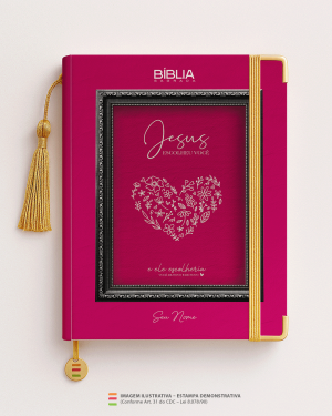Bíblia Personalizada Leão – Ele Escolheu você 02 Papel Offset especial Personalizado Impressão colorida em alta resolução Capa dura laminada Lombada ou Espiral Após a confirmação do pedido, entraremos em contato via WhatsApp em até 48h úteis para coletar o nome ou frase.