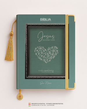 Bíblia Personalizada Leão – Ele Escolheu você 03 Papel Offset especial Personalizado Impressão colorida em alta resolução Capa dura laminada Lombada ou Espiral Após a confirmação do pedido, entraremos em contato via WhatsApp em até 48h úteis para coletar o nome ou frase.