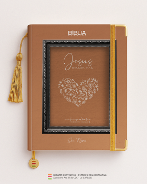 Bíblia Personalizada Leão – Ele Escolheu você 07 Papel Offset especial Personalizado Impressão colorida em alta resolução Capa dura laminada Lombada ou Espiral Após a confirmação do pedido, entraremos em contato via WhatsApp em até 48h úteis para coletar o nome ou frase.